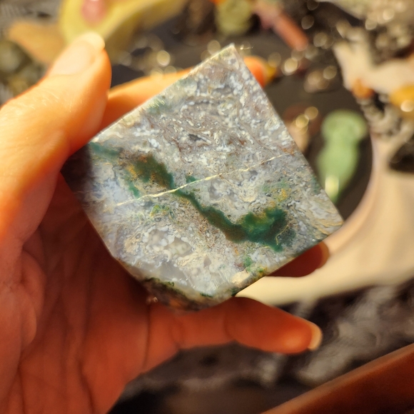 Moss Agate Cube - Picture 2 of 9